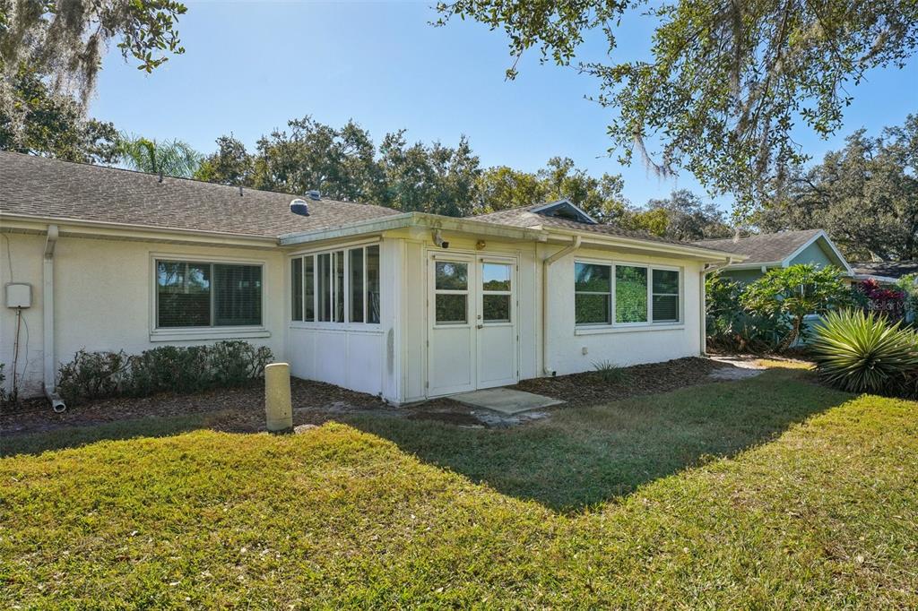 2003 Halidom Way Sun City Center, FL 33573 - Photo 53 of 87