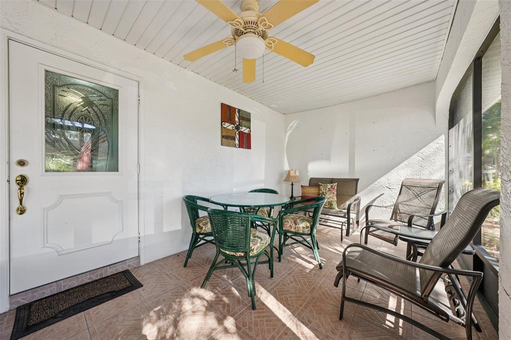 2003 Halidom Way Sun City Center, FL 33573 - Photo 7 of 87