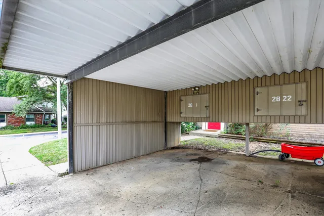 $124,900 | 2830 Country Estates Drive, Indianapolis, IN 46227