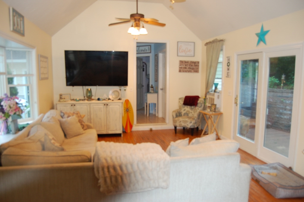 9 Gay Road Brookfield, MA 01506 - Photo 4 of 30