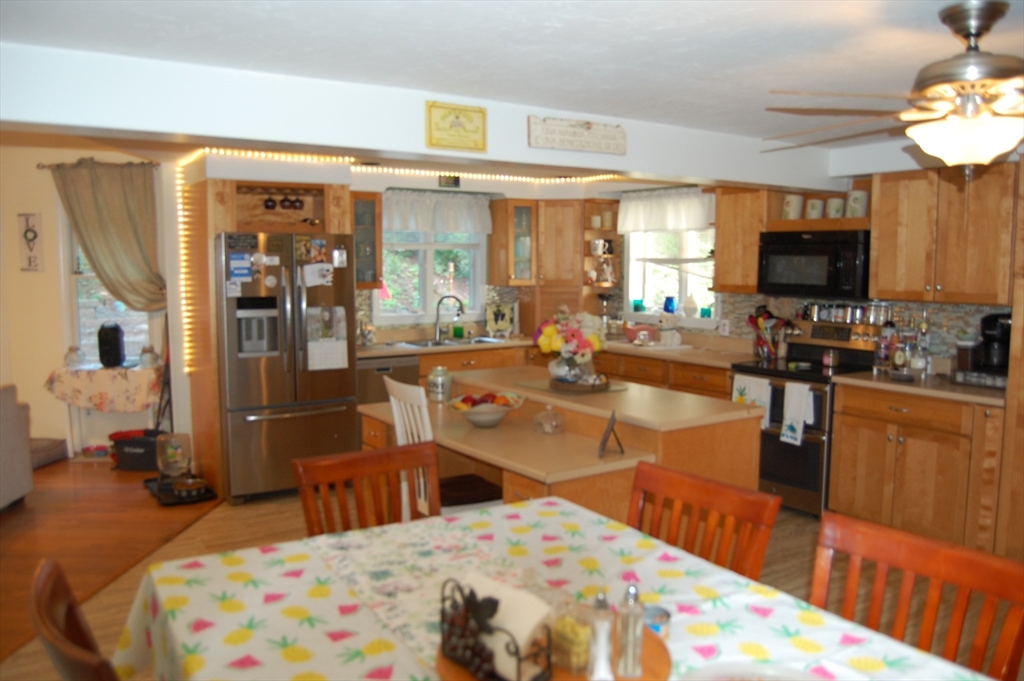 9 Gay Road Brookfield, MA 01506 - Photo 6 of 30