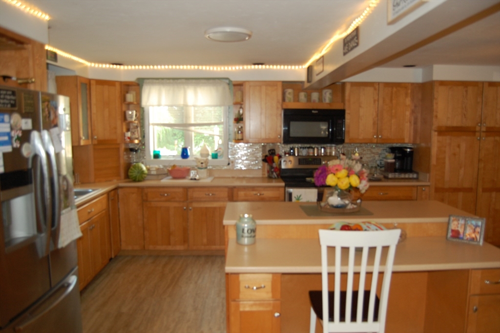 9 Gay Road Brookfield, MA 01506 - Photo 7 of 30