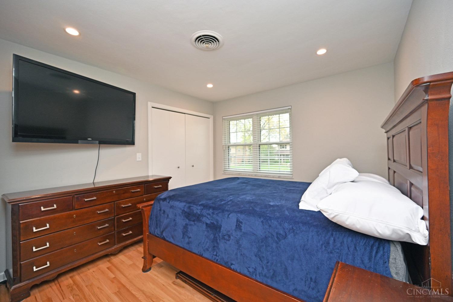 525 Riddle Road Cincinnati, OH 45231 - Photo 29 of 50 Gallery Image 29
