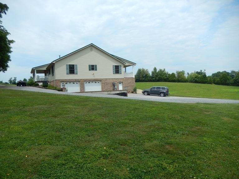 448 Poor House Road Gravel Switch, KY 40328 - Photo 12 of 71 Photo 13