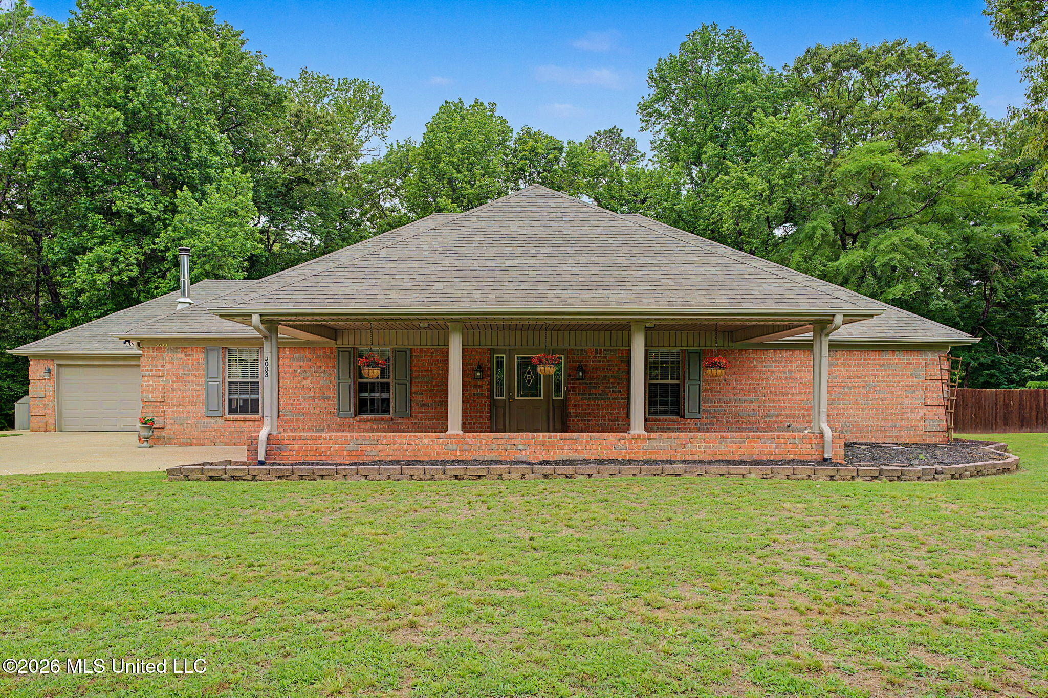 2-web-or-mls-5083 McCracken Rd-1