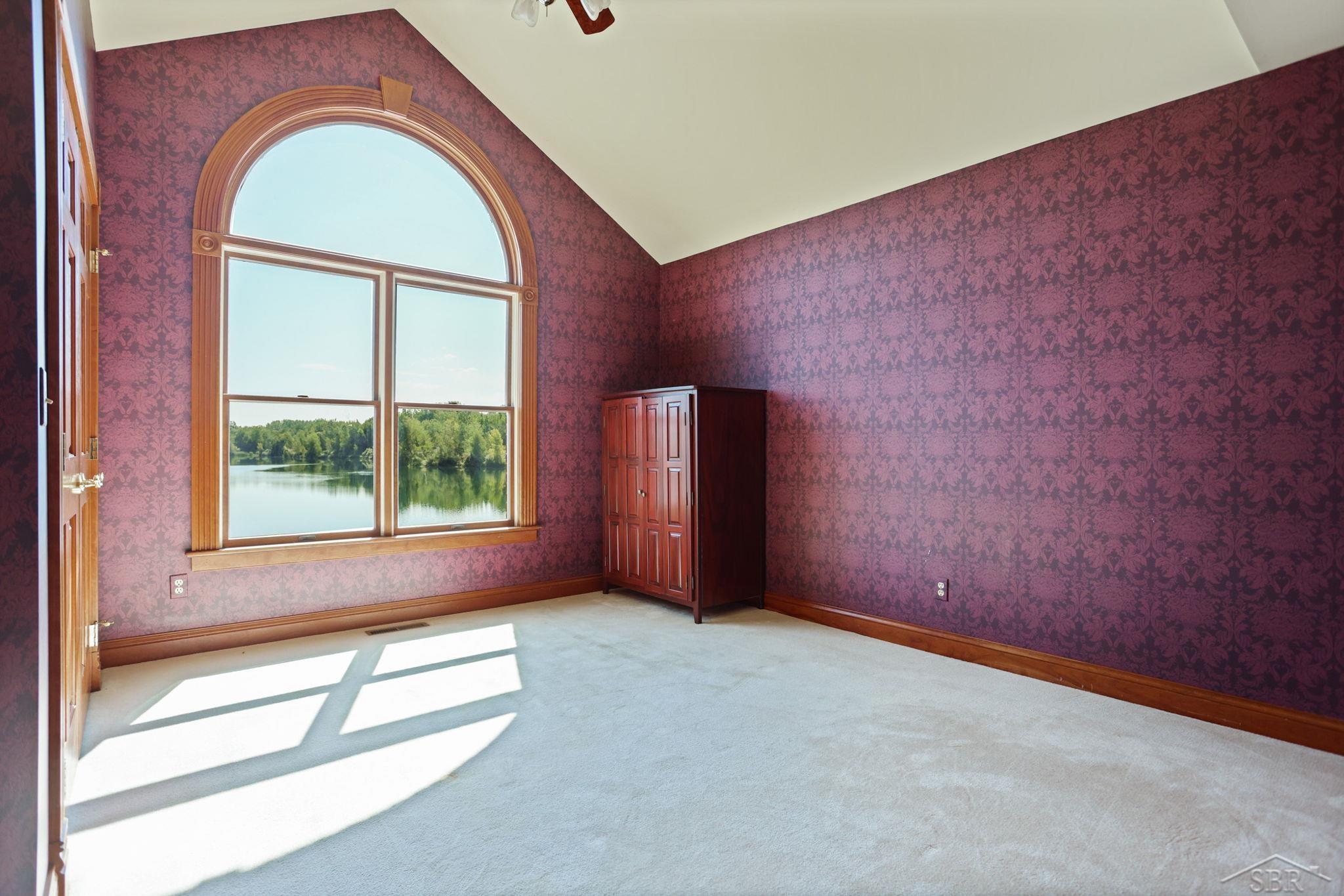 1555 South Graham Road Saginaw, MI 48609 - Photo 37 of 99 50150457-3786151f-62b5-473c-95a0-016aca8ae6ed.JPG