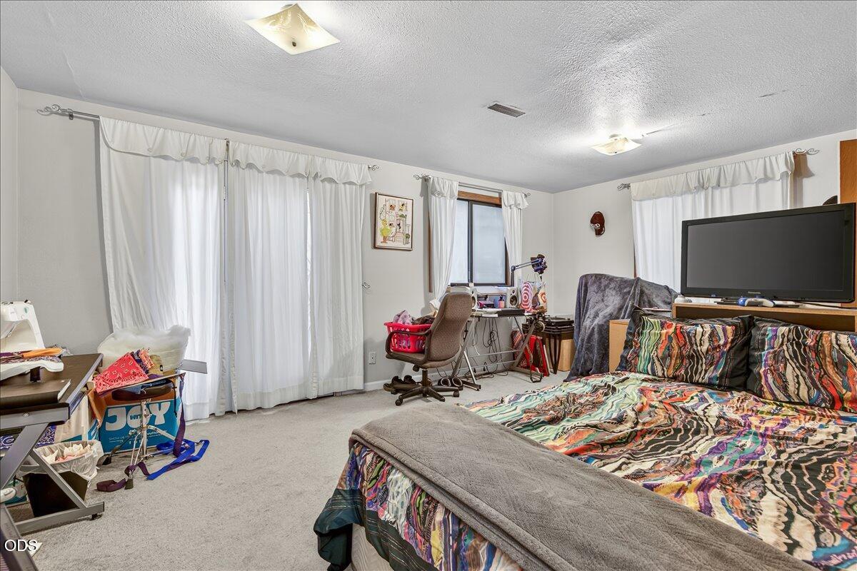 331 Mae Street Medford, OR 97504 - Photo 14 of 26