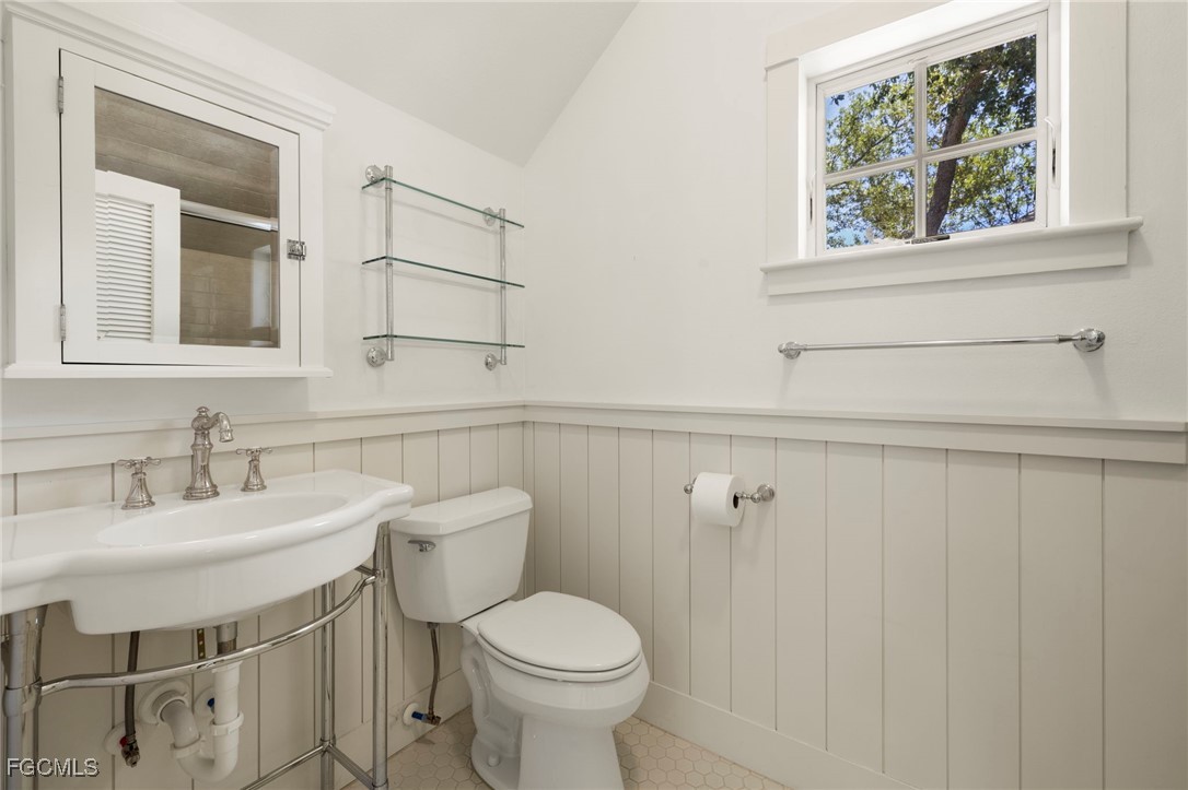 1517 Sand Castle Road Sanibel, FL 33957 - Photo 43 of 50 a bathroom with a sink toilet and vanity