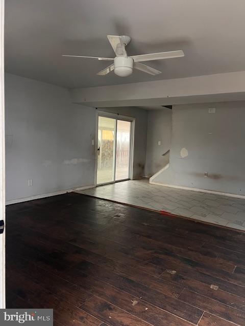 7832 East Shore Road Pasadena, MD 21122 - Photo 6 of 20