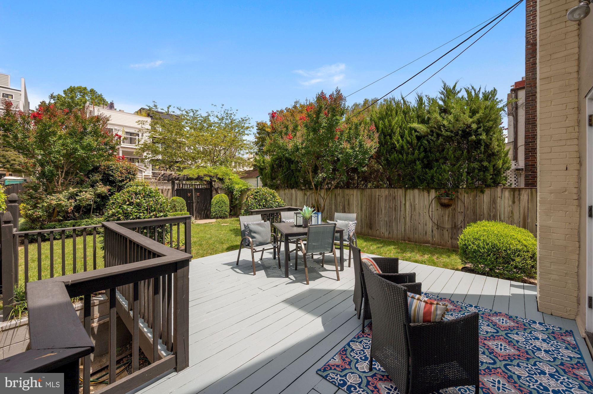 3729 R Street Northwest Washington, DC 20007 - Photo 23 of 26