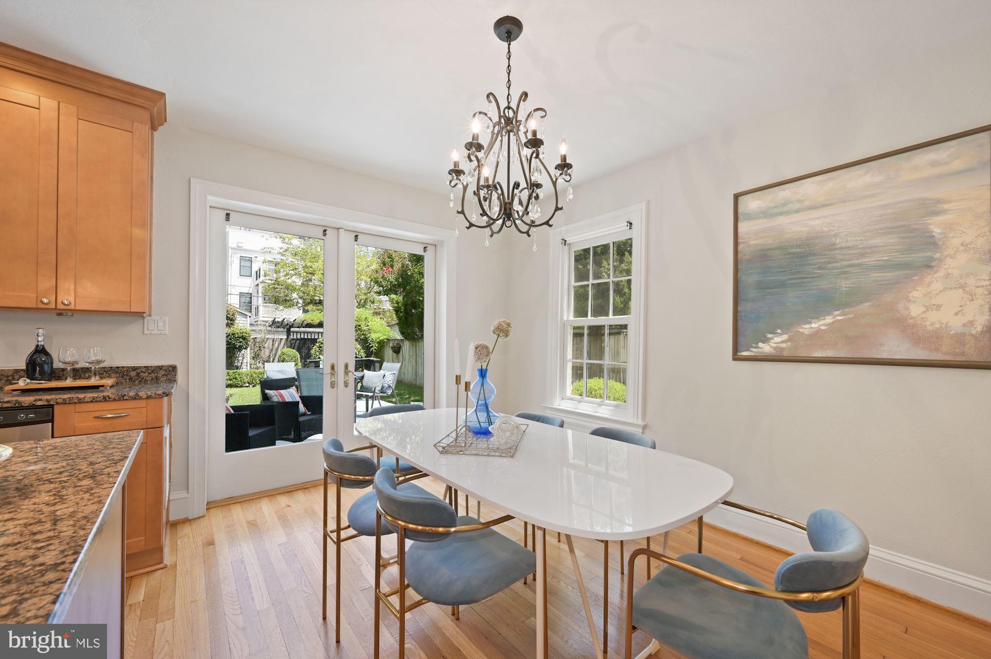 3729 R Street Northwest Washington, DC 20007 - Photo 8 of 26