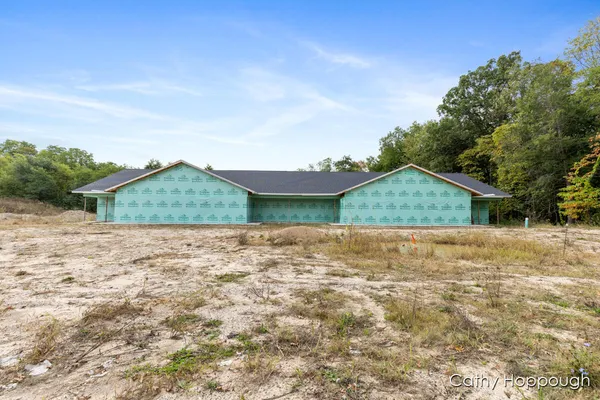 $650,000 | 533 East Washington Street, Unit A B C D, Ionia, MI 48846