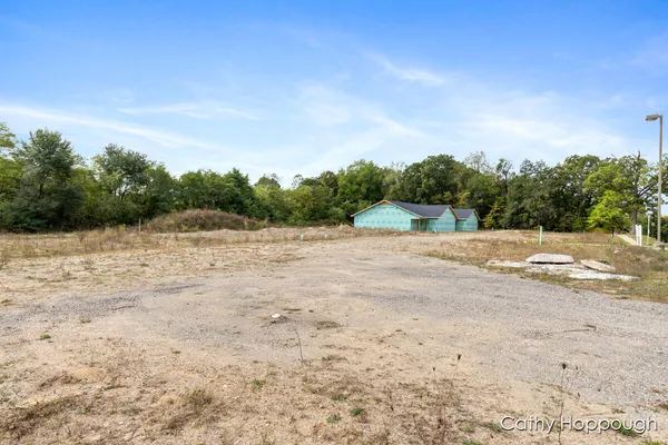 $650,000 | 533 East Washington Street, Unit A B C D, Ionia, MI 48846