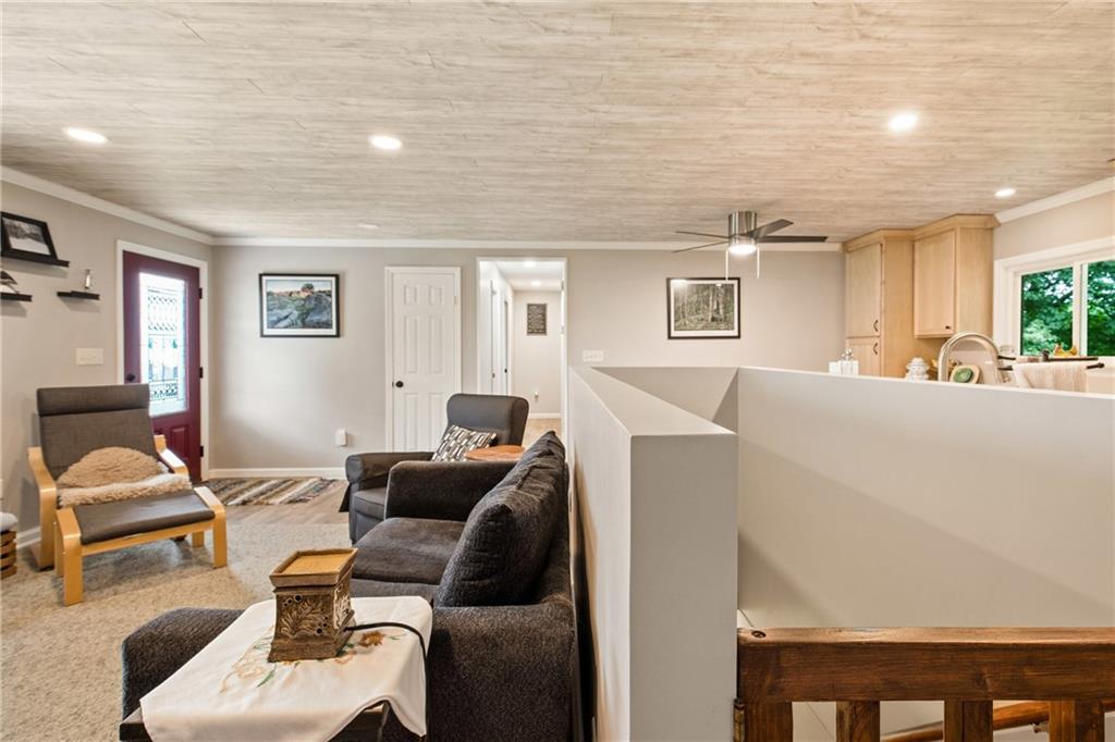 635 Casselman Road Markleton, PA 15551 - Photo 12 of 44 Gallery Image 12