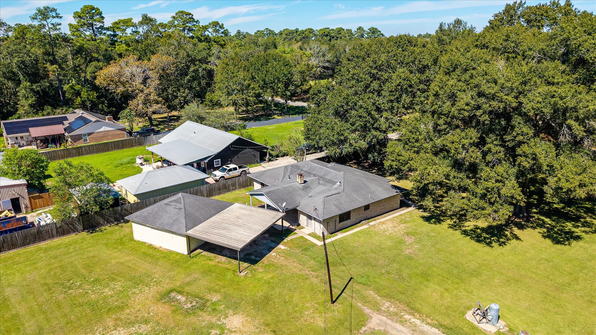 906 Havard Road Houston, TX 77336 - Photo 12 of 40 Gallery Image 12