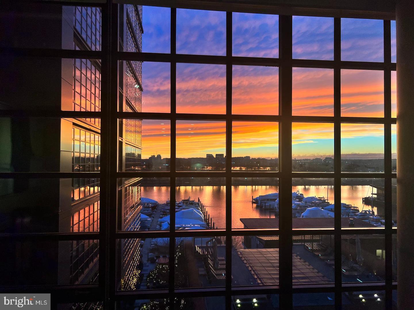 45 Sutton Square Southwest, Unit 503 Washington, DC 20024 - Photo 24 of 50