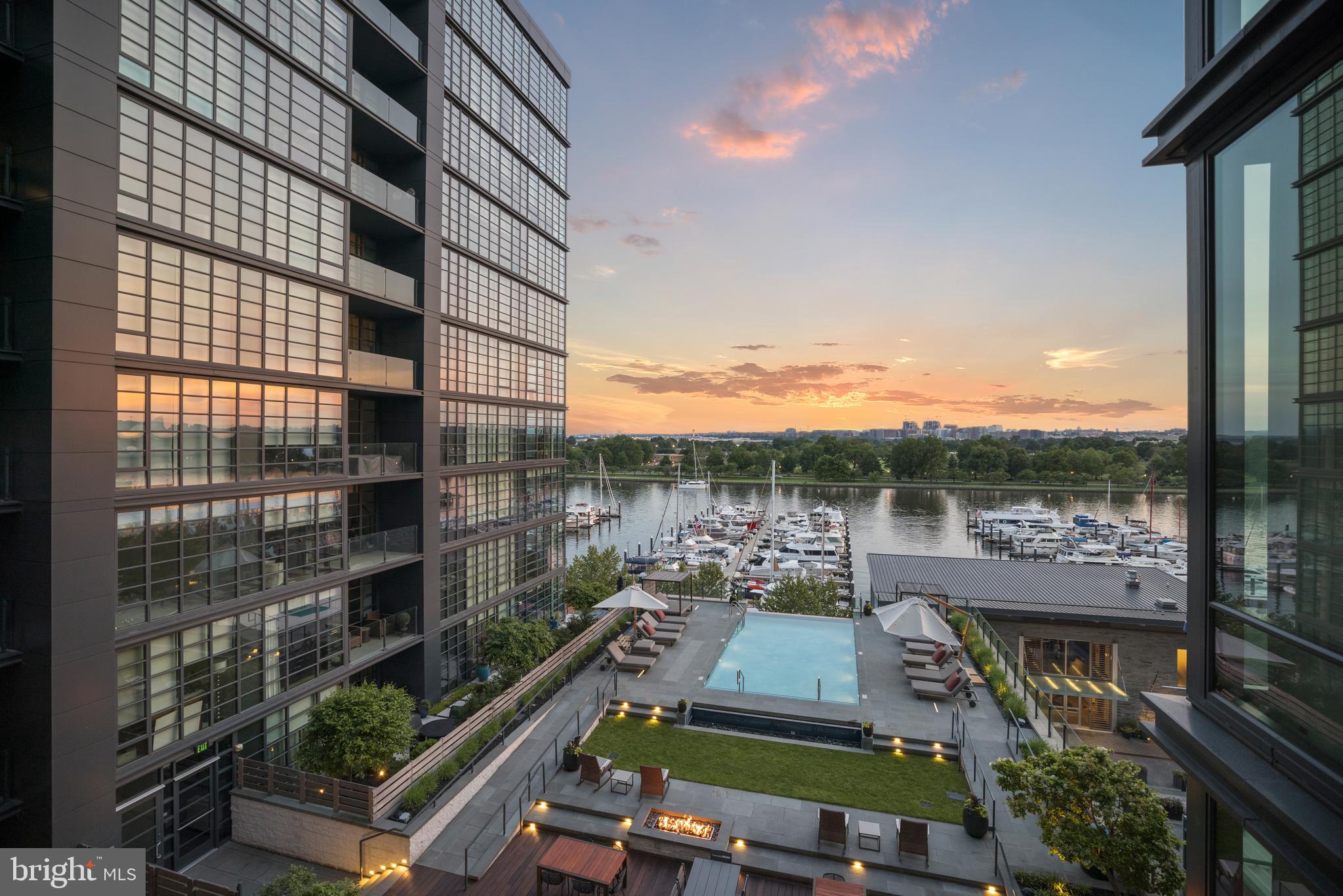 45 Sutton Square Southwest, Unit 503 Washington, DC 20024 - Photo 31 of 50 a view of a city from a balcony