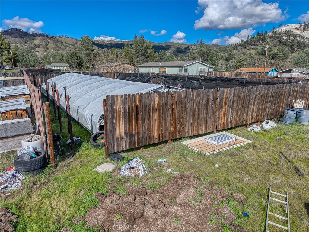 2605 Spring Valley Road Clearlake Oaks, CA 95423 - Photo 13 of 36