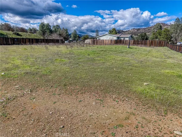 $120,000 | 2605 Spring Valley Road, Clearlake Oaks, CA 95423