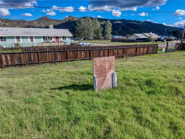 $120,000 | 2605 Spring Valley Road, Clearlake Oaks, CA 95423