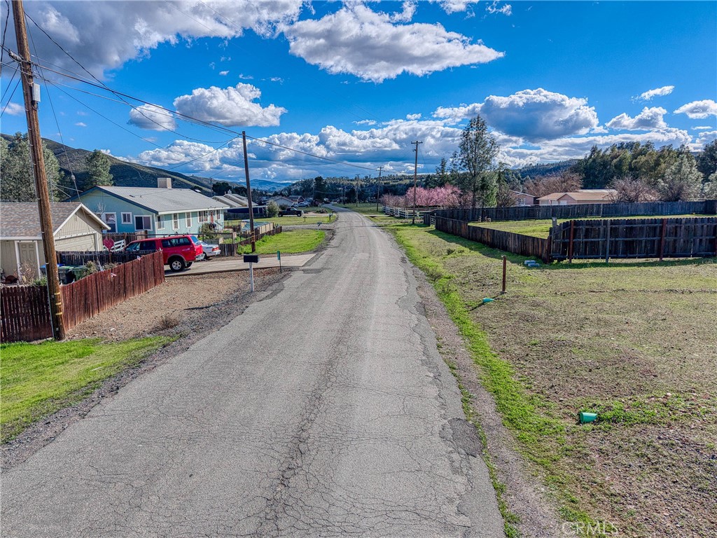 2605 Spring Valley Road Clearlake Oaks, CA 95423 - Photo 33 of 36