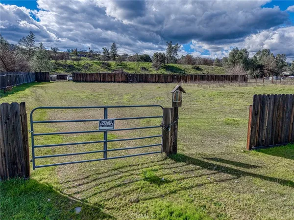 $120,000 | 2605 Spring Valley Road, Clearlake Oaks, CA 95423