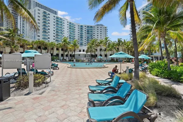 $2,750 | 3801 South Ocean Drive, Unit 6S, Hollywood, FL 33019