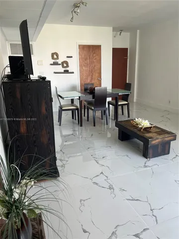 $2,750 | 3801 South Ocean Drive, Unit 6S, Hollywood, FL 33019