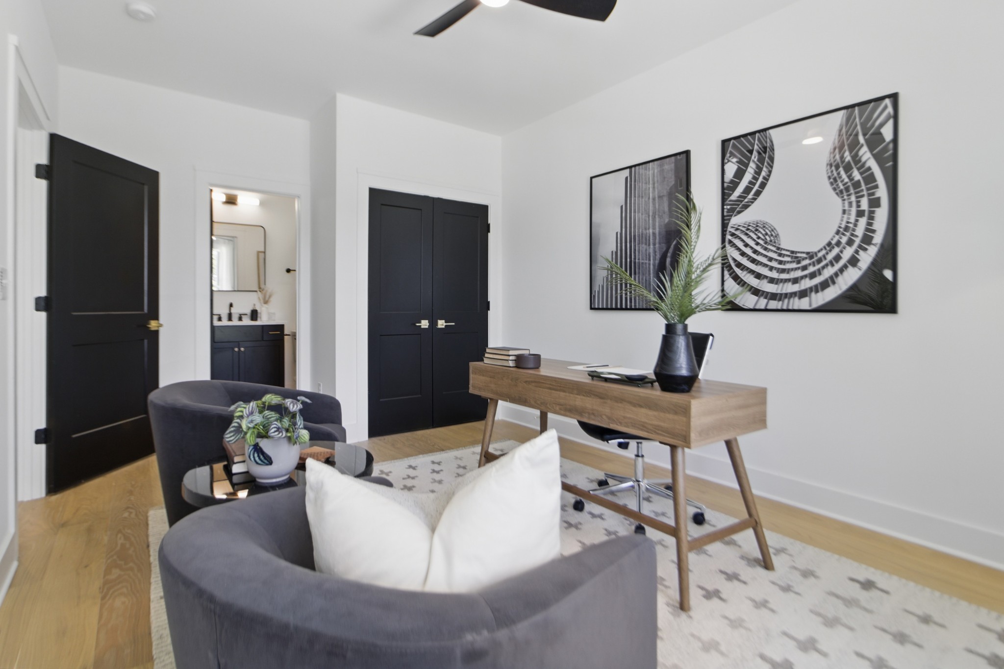 824 B Watts Lane Nashville, TN 37209 - Photo 4 of 23 a living room with furniture and a wooden floor