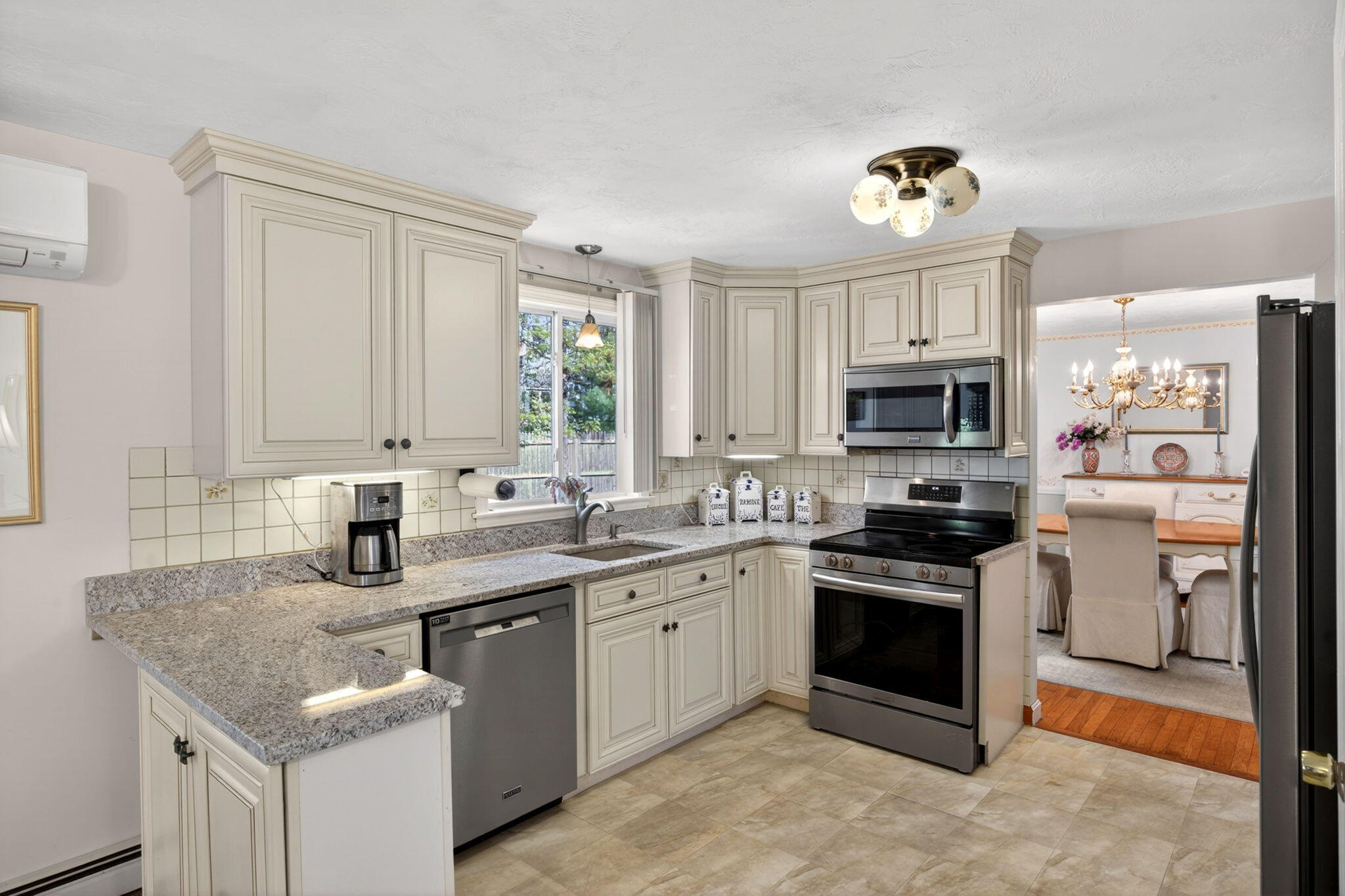 80 Roosevelt Road Cotuit, MA 02635 - Photo 13 of 44 11-11-8P0A4380