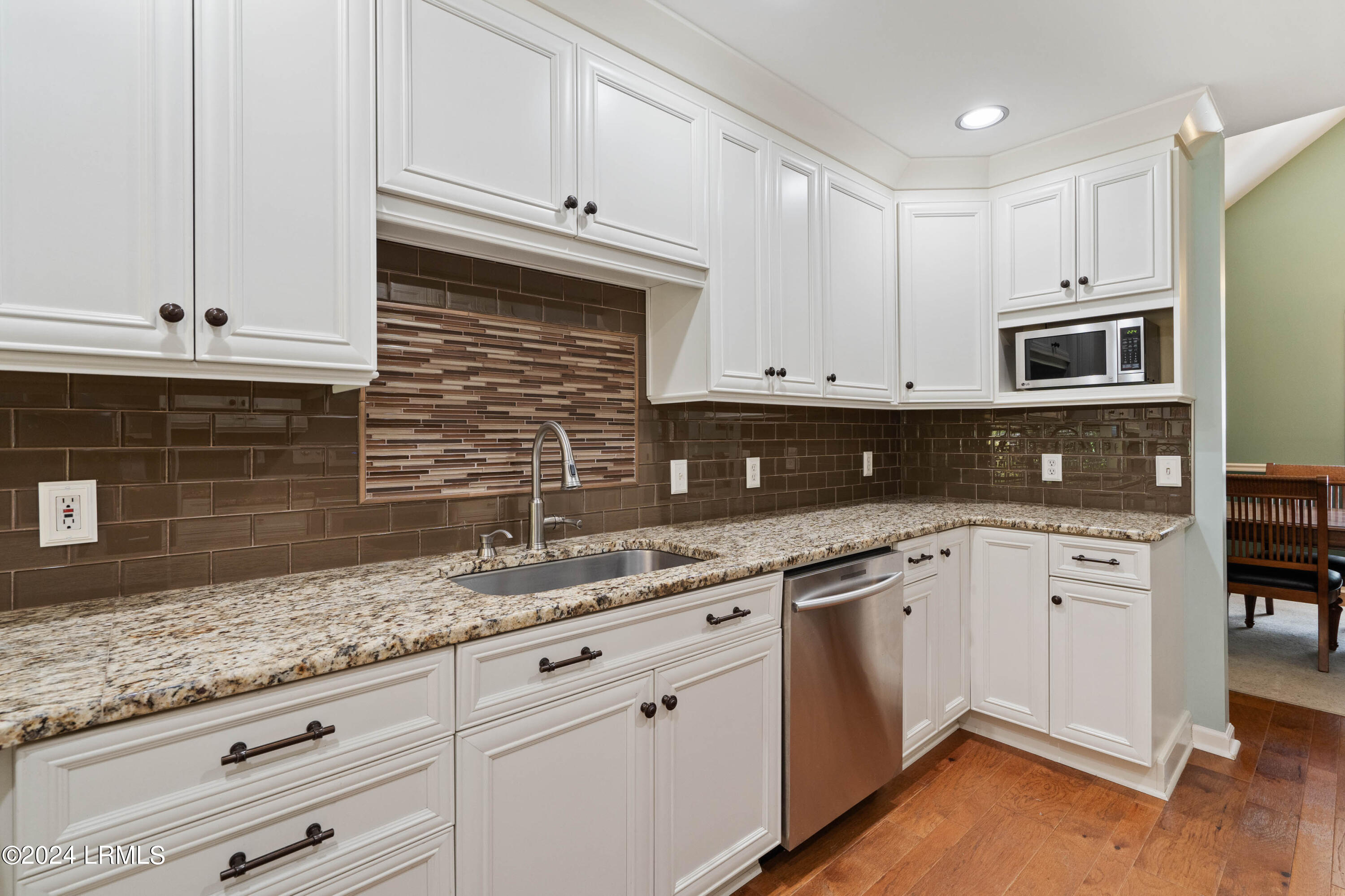 40 State Rd S-7-578 Beaufort, SC 29907 - Photo 13 of 46 40 Francis Marion-32