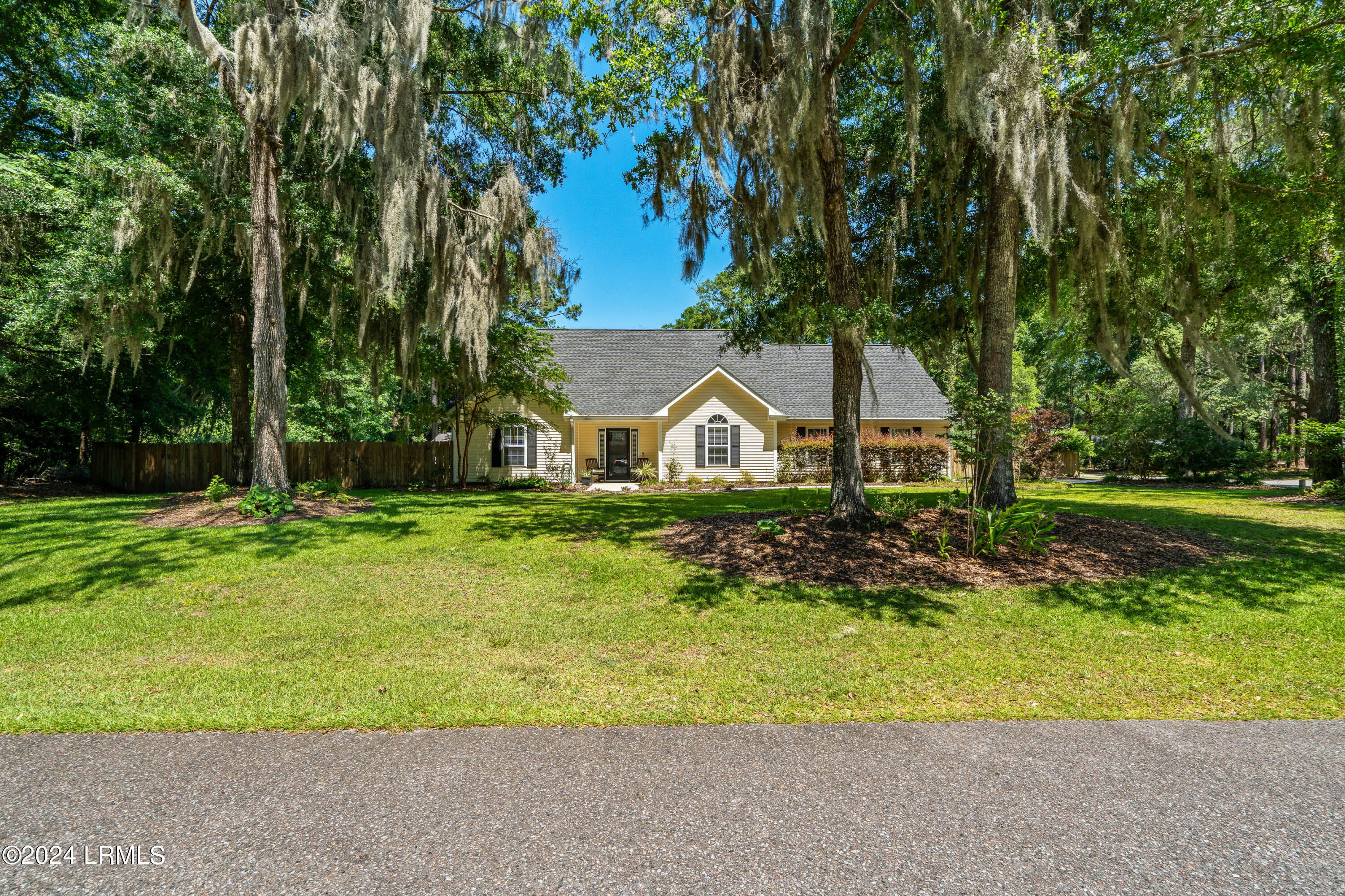 40 State Rd S-7-578 Beaufort, SC 29907 - Photo 39 of 46 40 Francis Marion-41