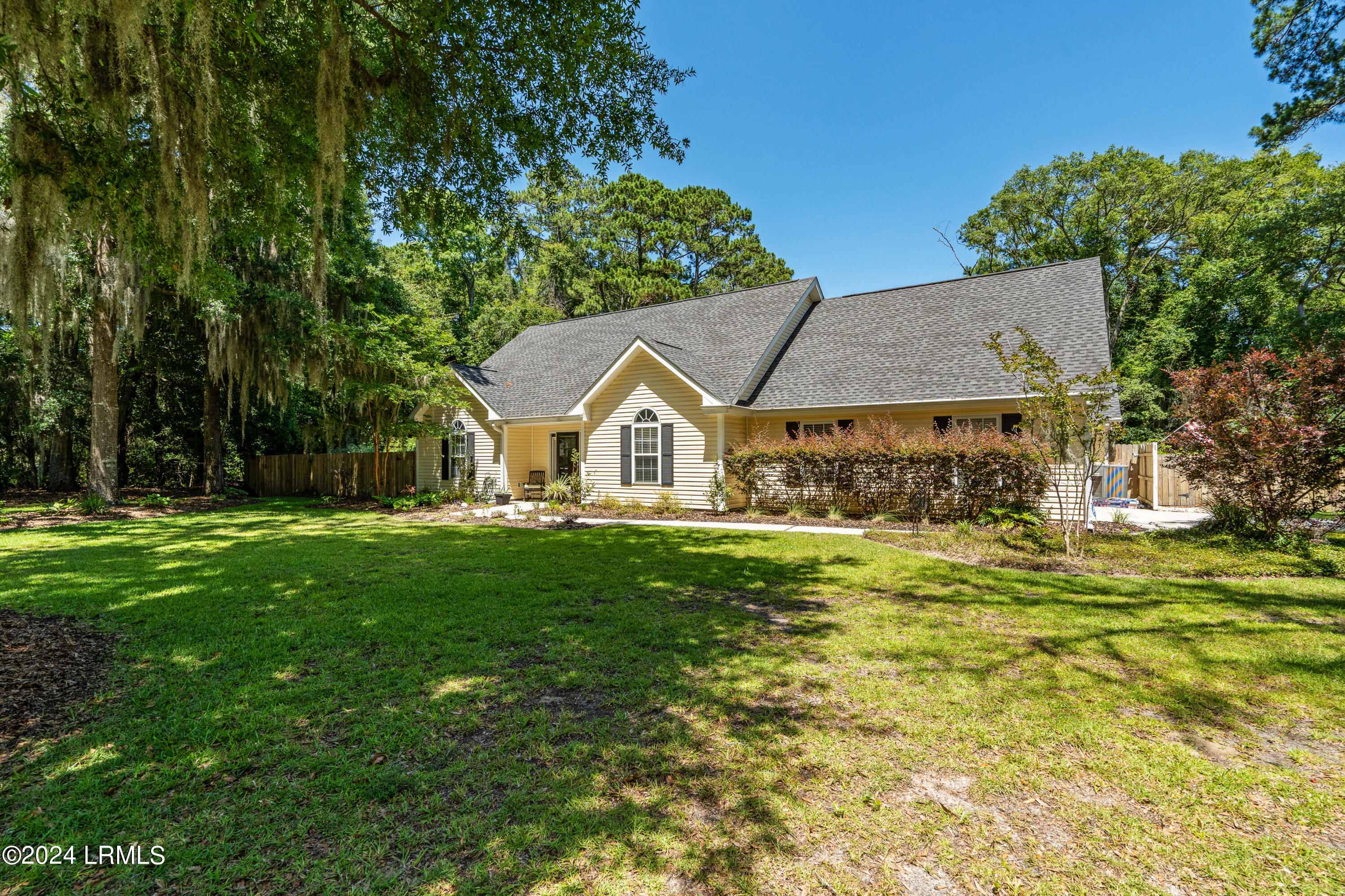 40 State Rd S-7-578 Beaufort, SC 29907 - Photo 40 of 46 40 Francis Marion-43