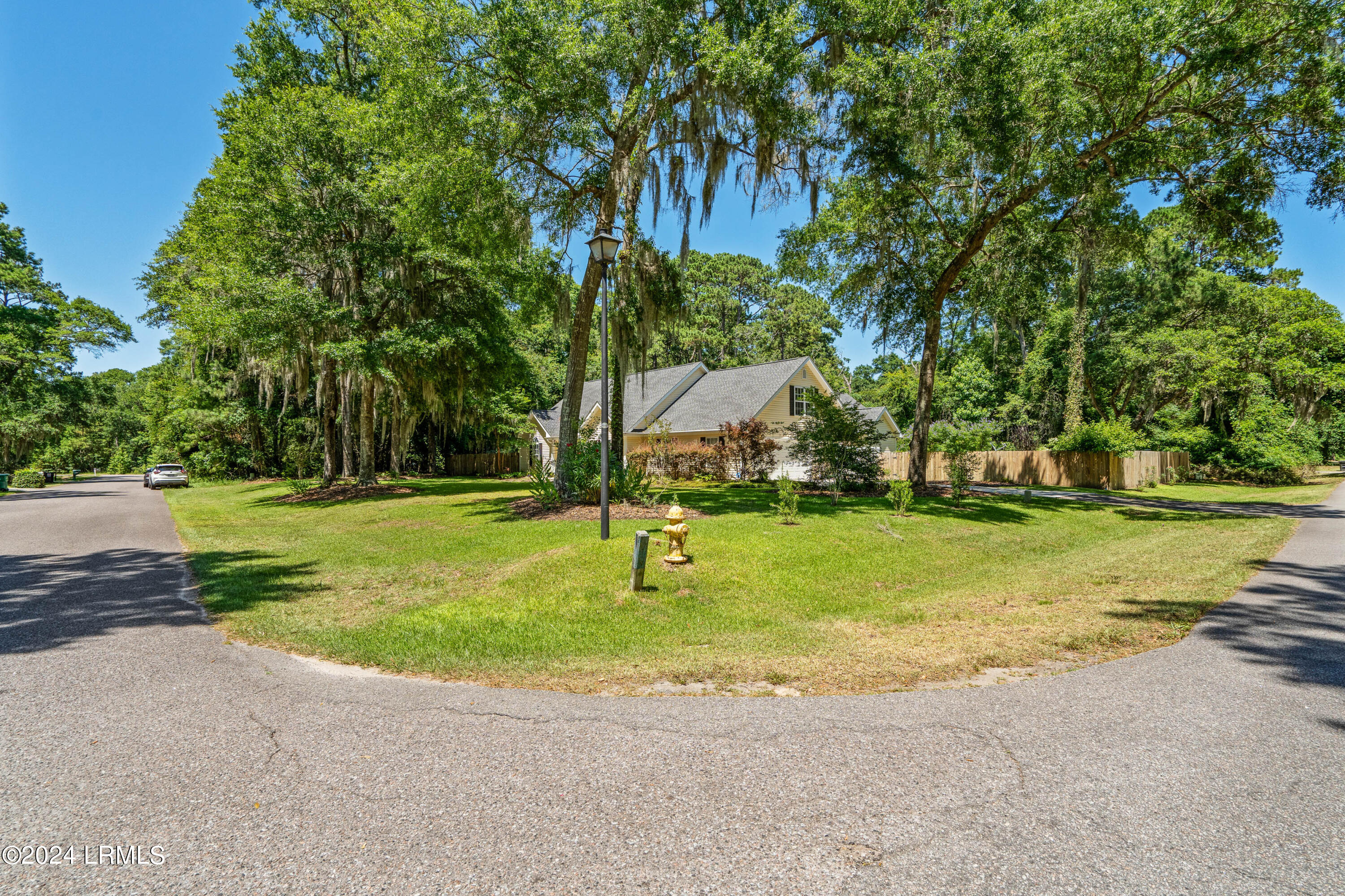 40 State Rd S-7-578 Beaufort, SC 29907 - Photo 41 of 46 40 Francis Marion-44