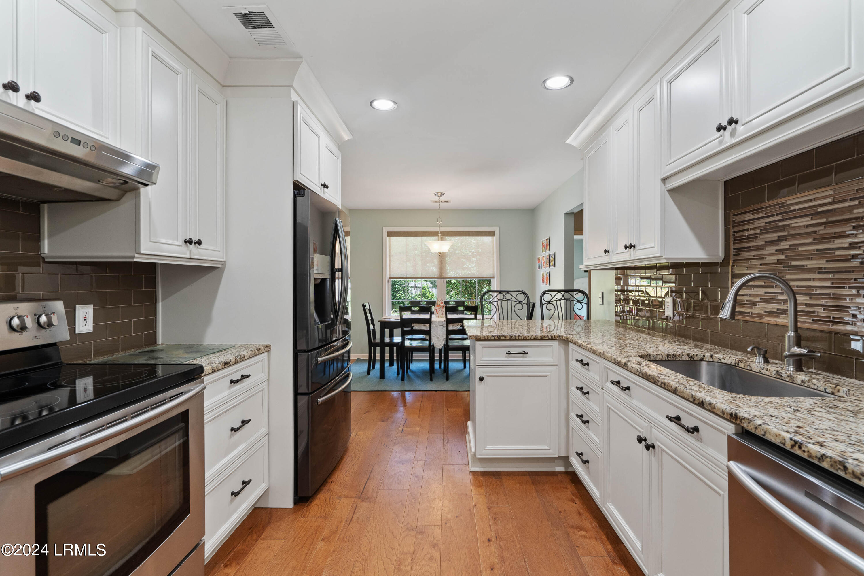 40 State Rd S-7-578 Beaufort, SC 29907 - Photo 10 of 46 40 Francis Marion-33