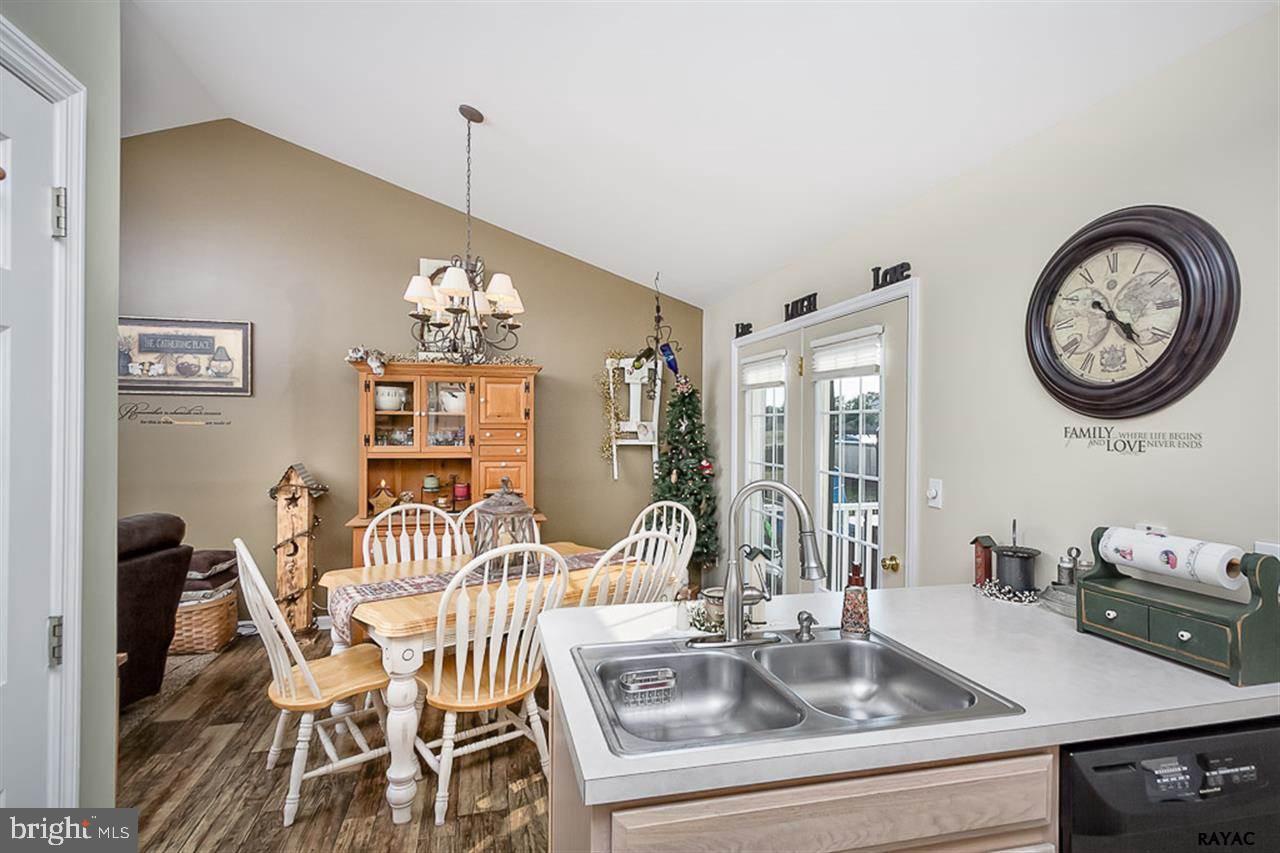 2535 Gora Road North York, PA 17404 - Photo 8 of 34 Gallery Image 8