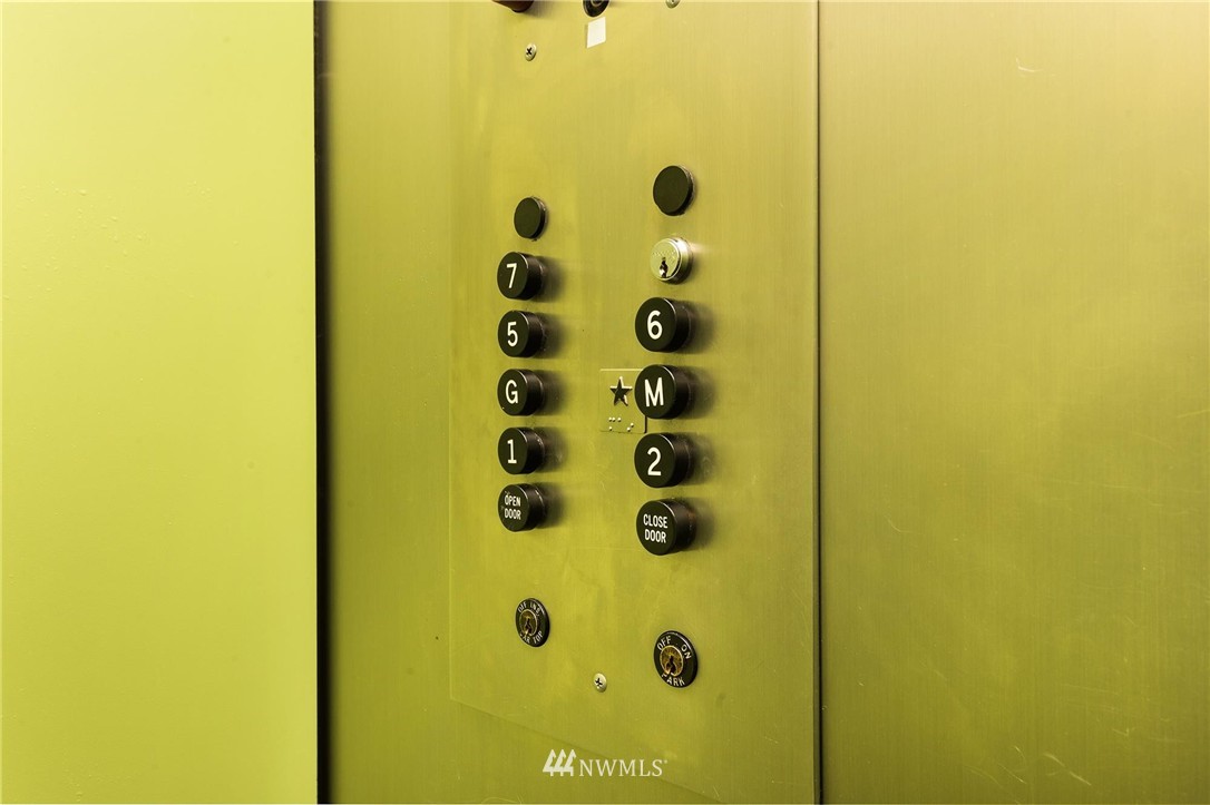 507 West Mercer Street, Unit 103 Seattle, WA 98119 - Photo 5 of 22