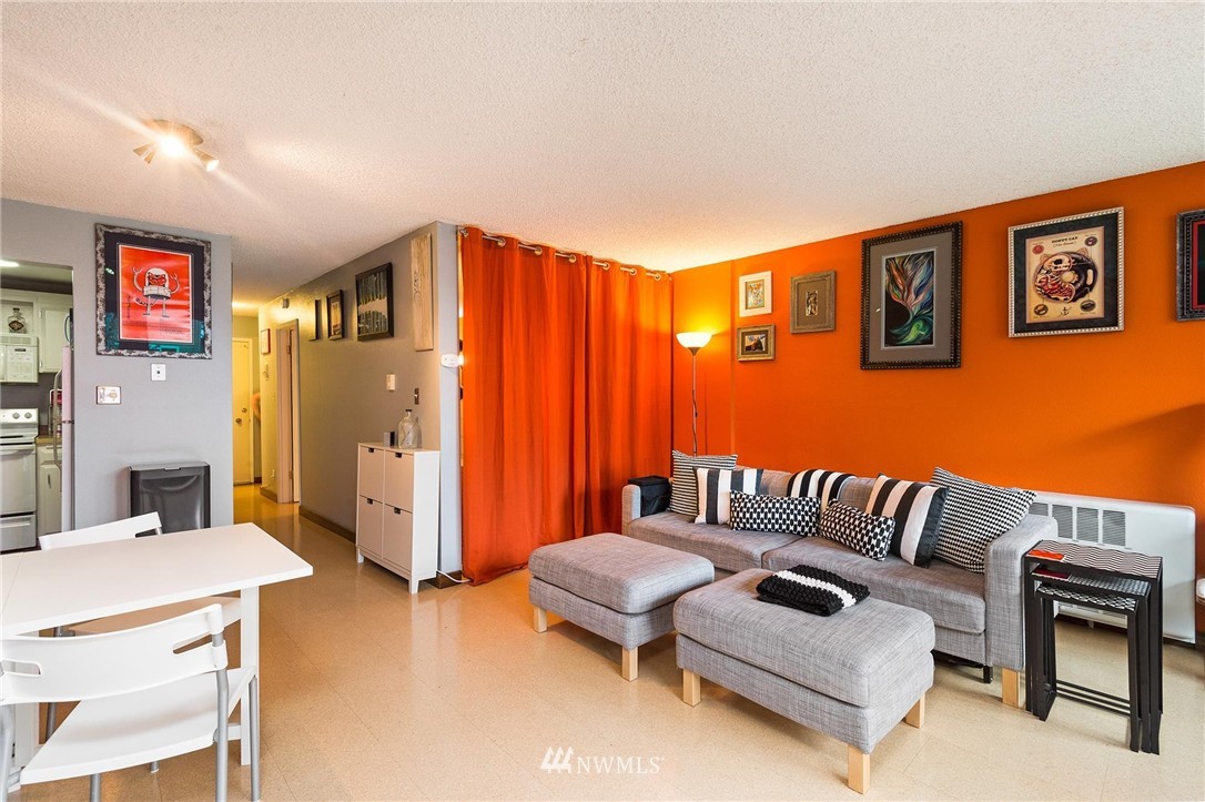 507 West Mercer Street, Unit 103 Seattle, WA 98119 - Photo 7 of 22