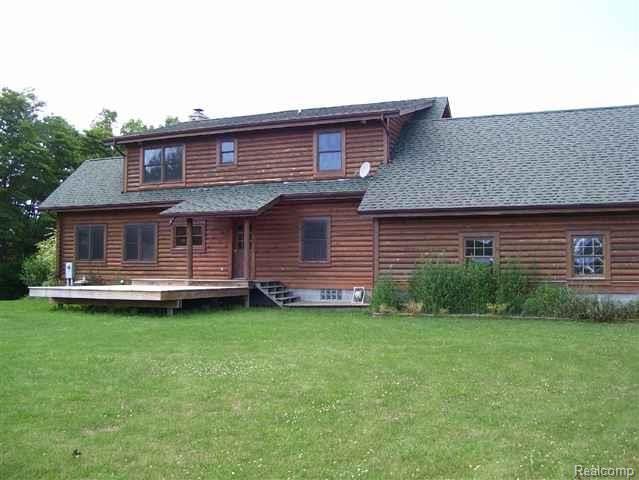 5213 Davis Road St. Clair, MI 48079 - Photo 3 of 24 3