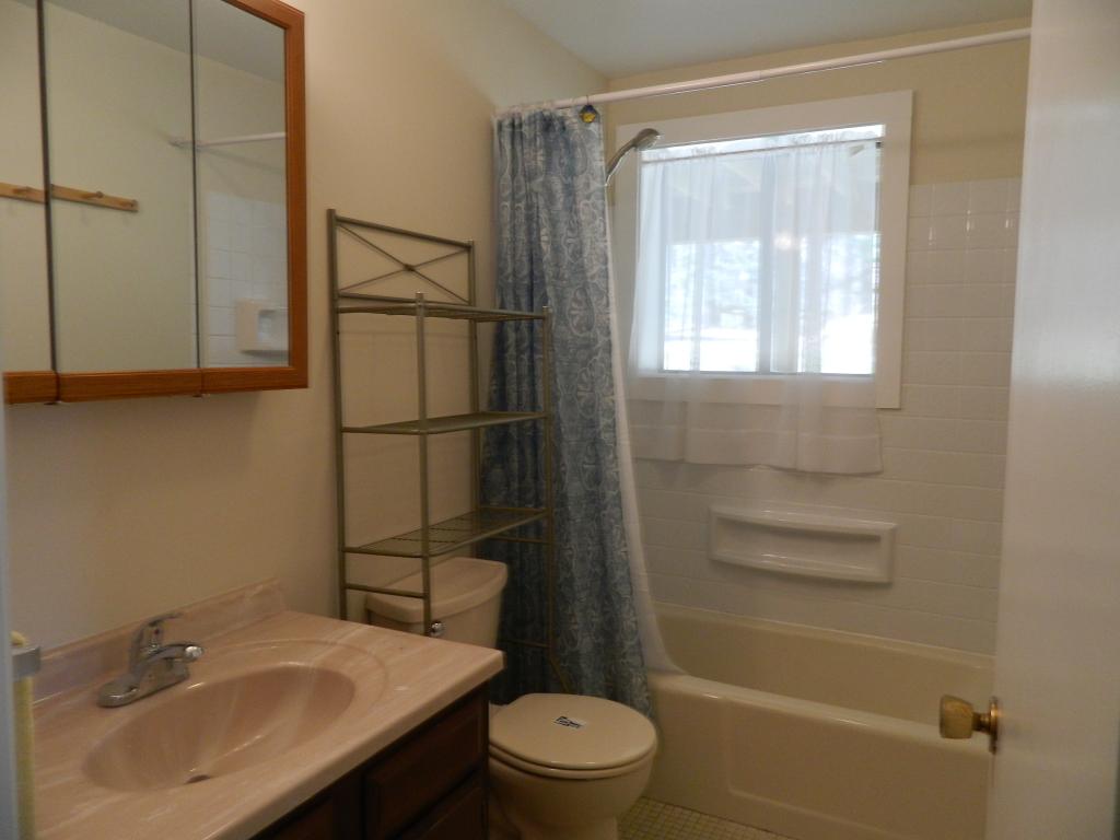 246 Glen Brook Road Stowe, VT 05672 - Photo 8 of 21 Gallery Image 8