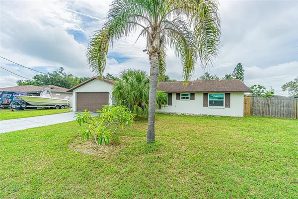 $2,200 | 6321 Spanish Main Drive, Apollo Beach, FL 33572
