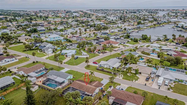 $2,200 | 6321 Spanish Main Drive, Apollo Beach, FL 33572