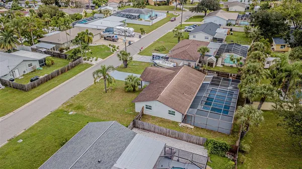 $2,200 | 6321 Spanish Main Drive, Apollo Beach, FL 33572