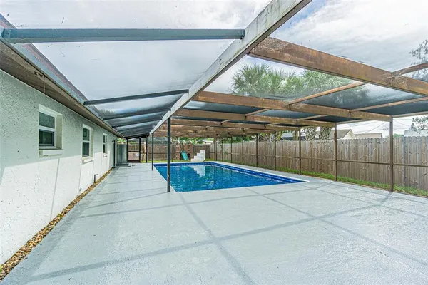 $2,200 | 6321 Spanish Main Drive, Apollo Beach, FL 33572