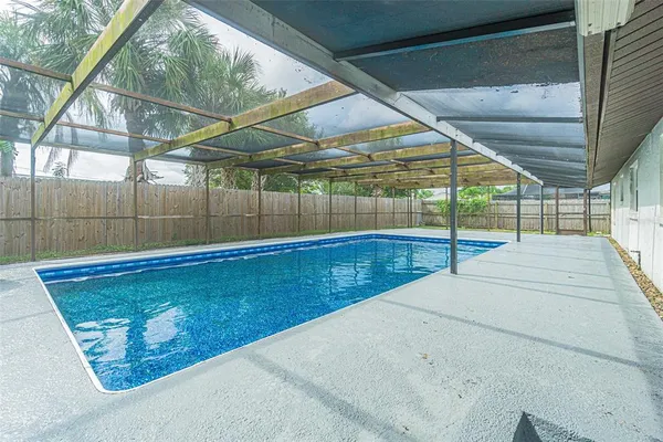 $2,200 | 6321 Spanish Main Drive, Apollo Beach, FL 33572