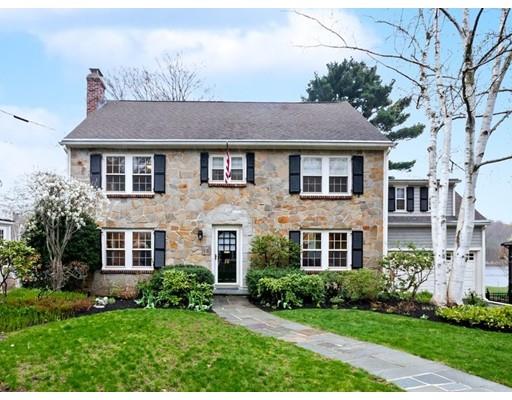 15 Kingswood Road Newton, MA 02466 - Photo 2 of 25 front view of a house with a yard