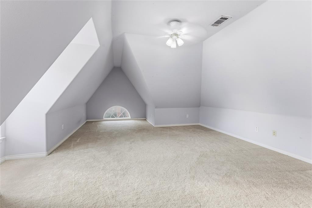 2505 Timber Ridge Drive Garland, TX 75044 - Photo 9 of 38