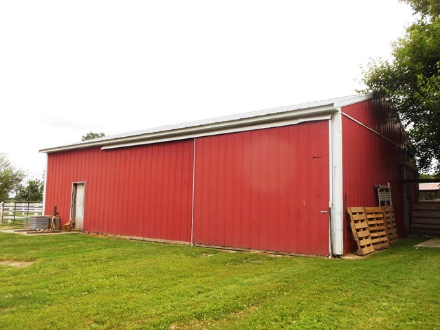 22106 Anthony Road Marengo, IL 60152 - Photo 12 of 25