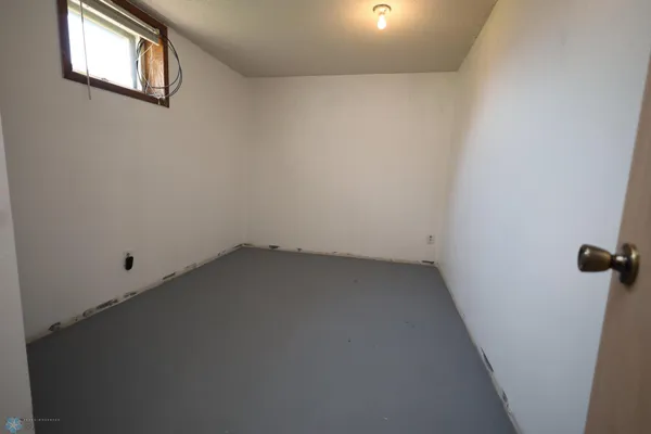 $119,000 | 403 Pacific Avenue, Buxton, ND 58218
