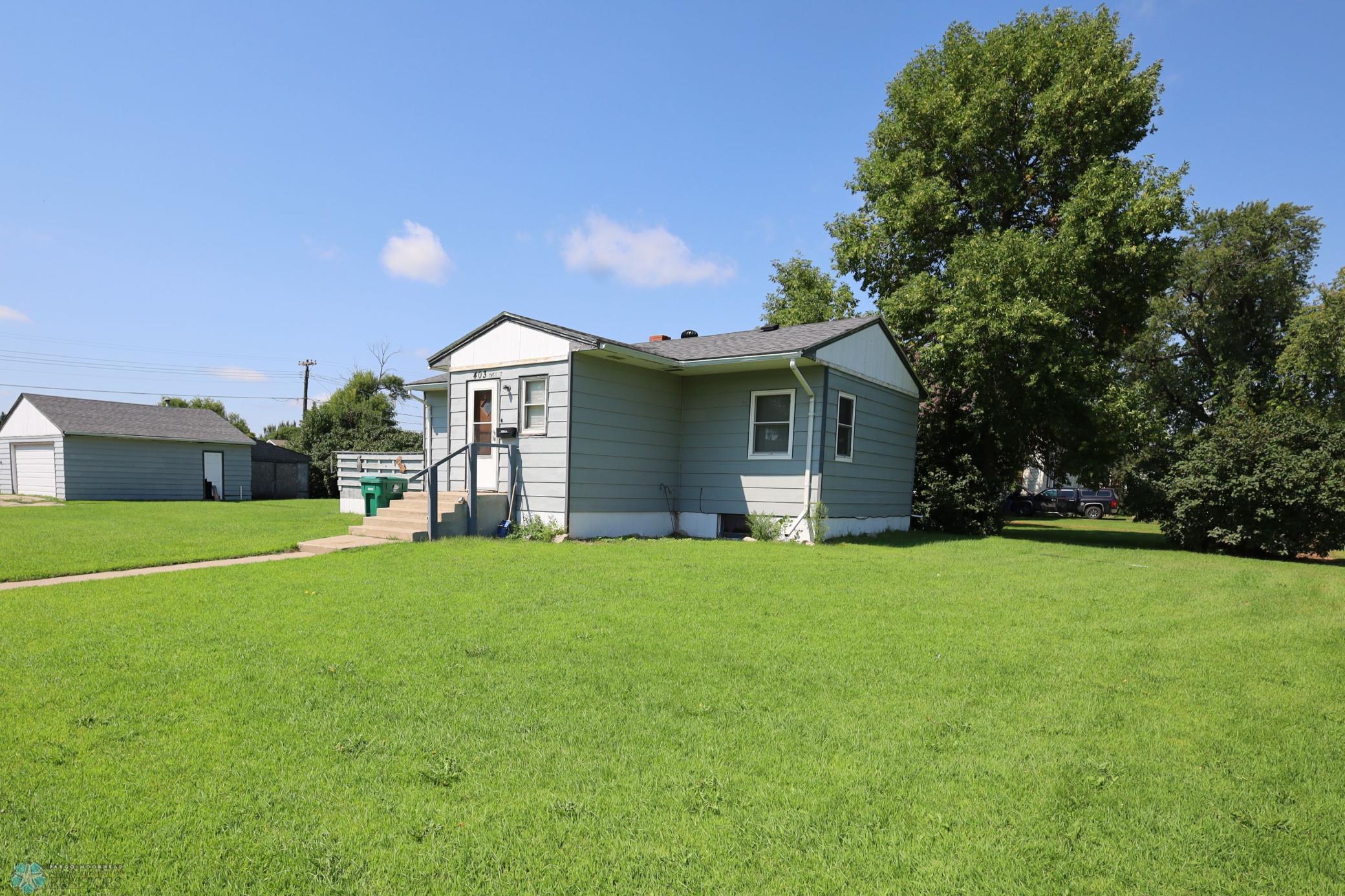403 Pacific Avenue Buxton, ND 58218 - Photo 16 of 17